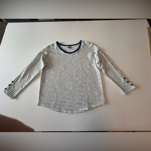 T FOR TALBOTS  MEDIUM PETITE 3/4 LENGTH SLEEVE TEE SHIRT  ROYAL BLUE NECKLINE - Picture 1 of 8